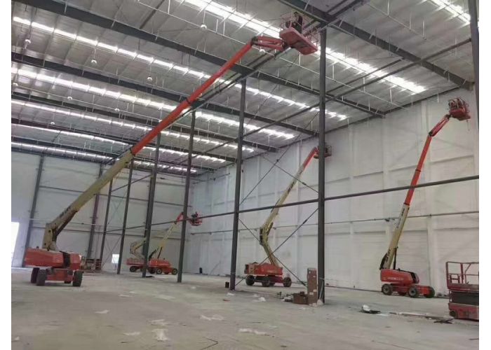 自行走高空作業(yè)平臺