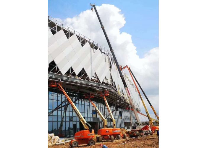 自行走高空作業(yè)平臺